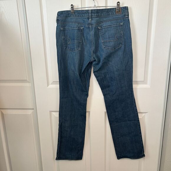 American Eagle Jeans 77 Straight 12R Regular 12 Medium Wash Mid Rise Blue Denim - Picture 2 of 7